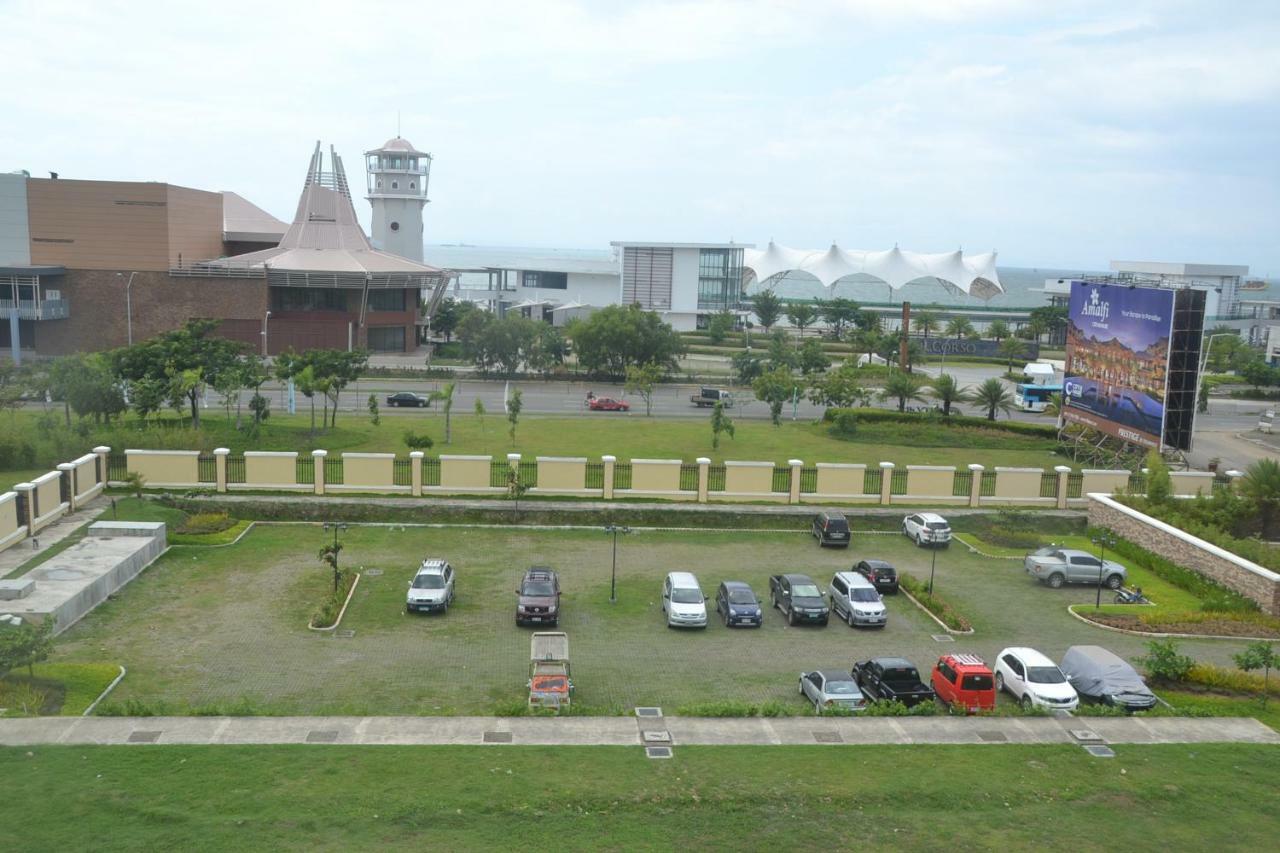 Amalfi Oasis Apartment Cebu Exterior photo